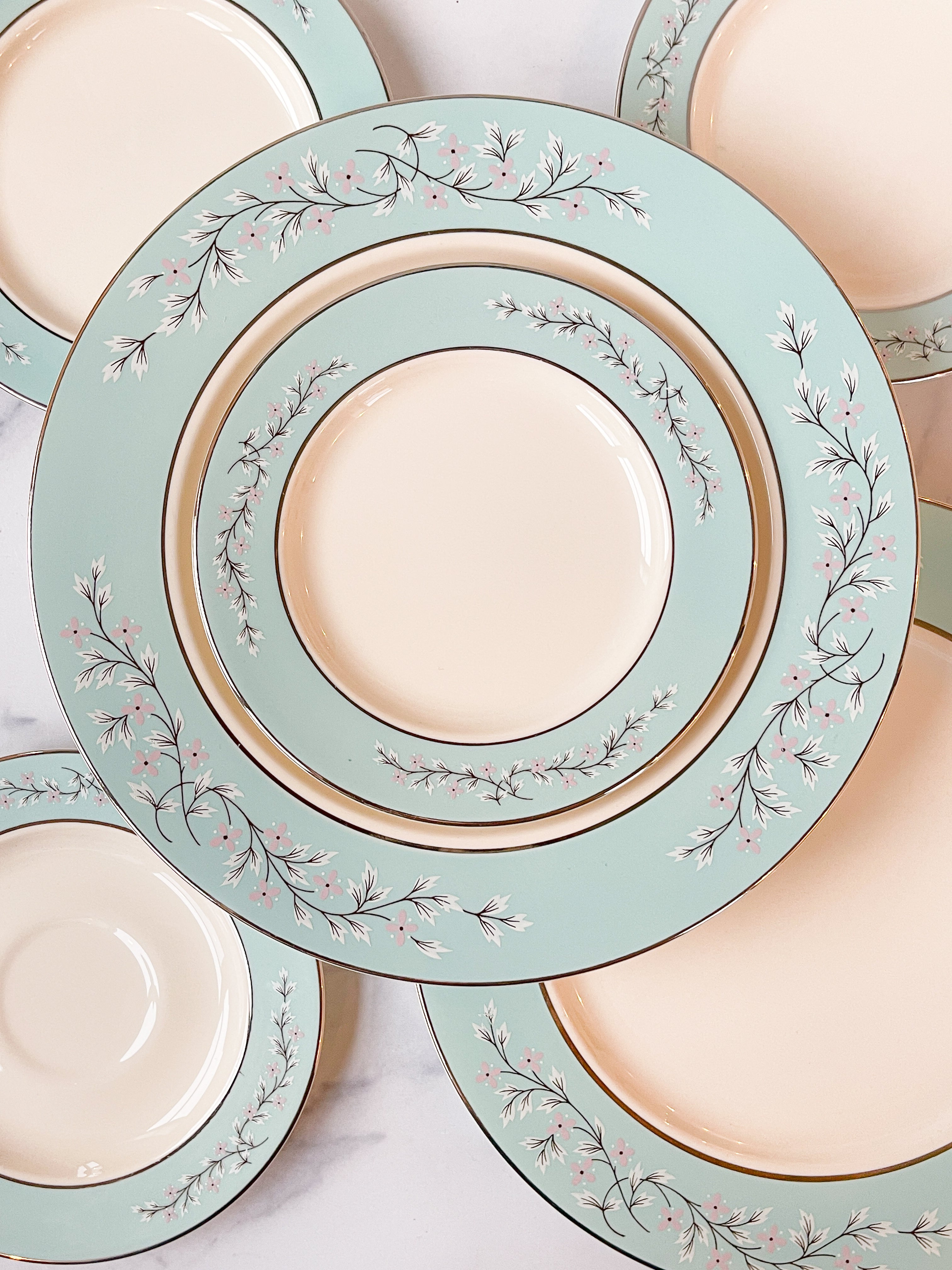 How To Date Taylor Smith & Taylor China