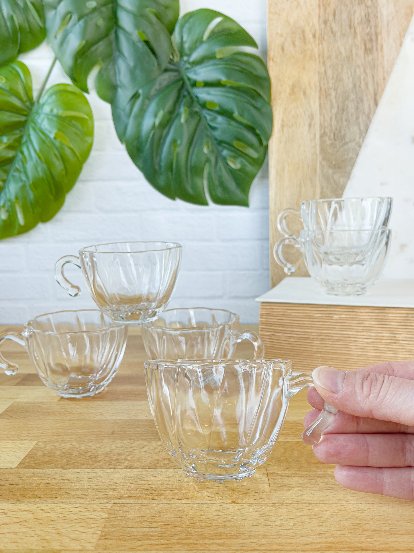 hazel atlas "colonial swirl" cups