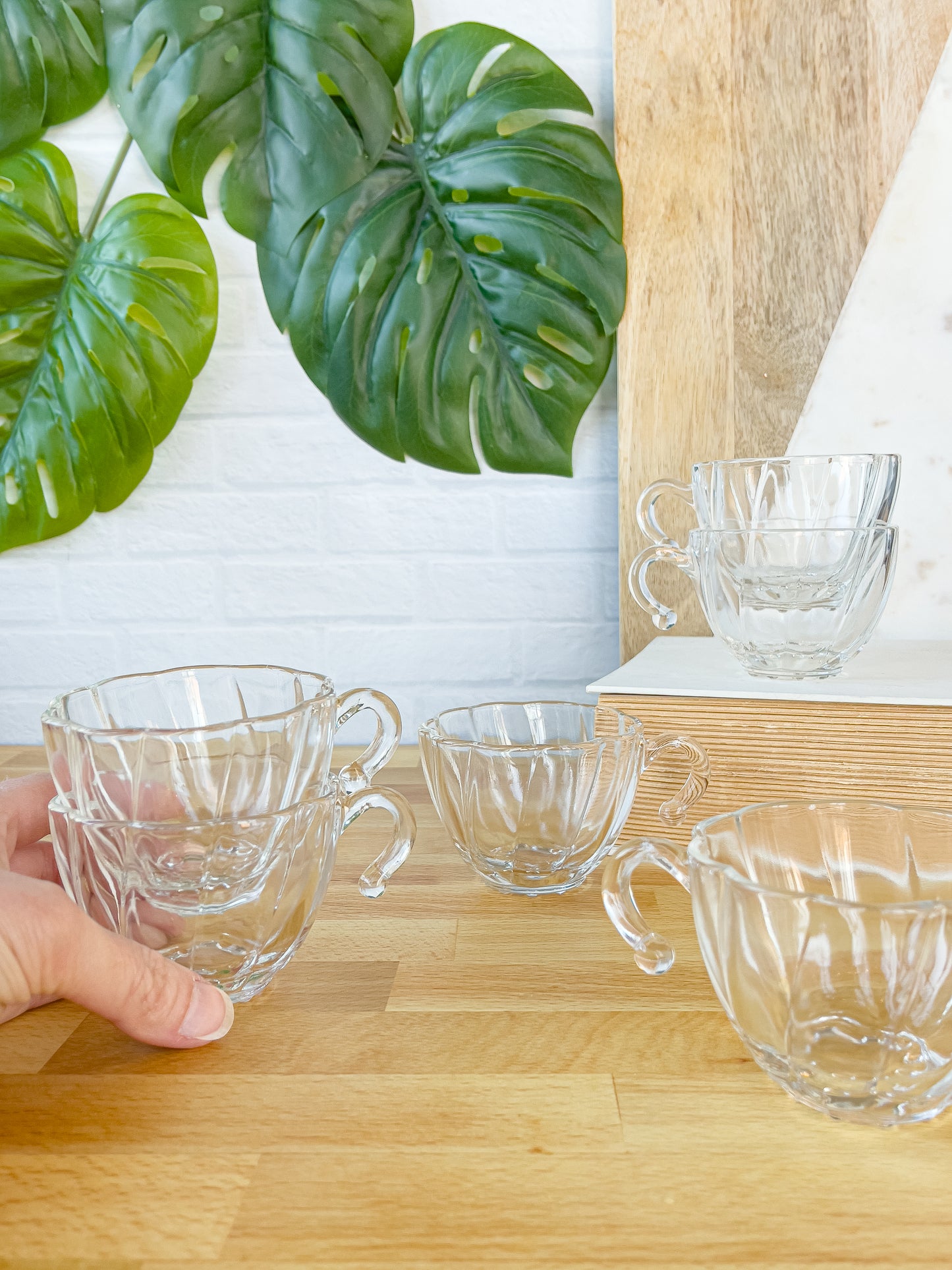 hazel atlas "colonial swirl" cups