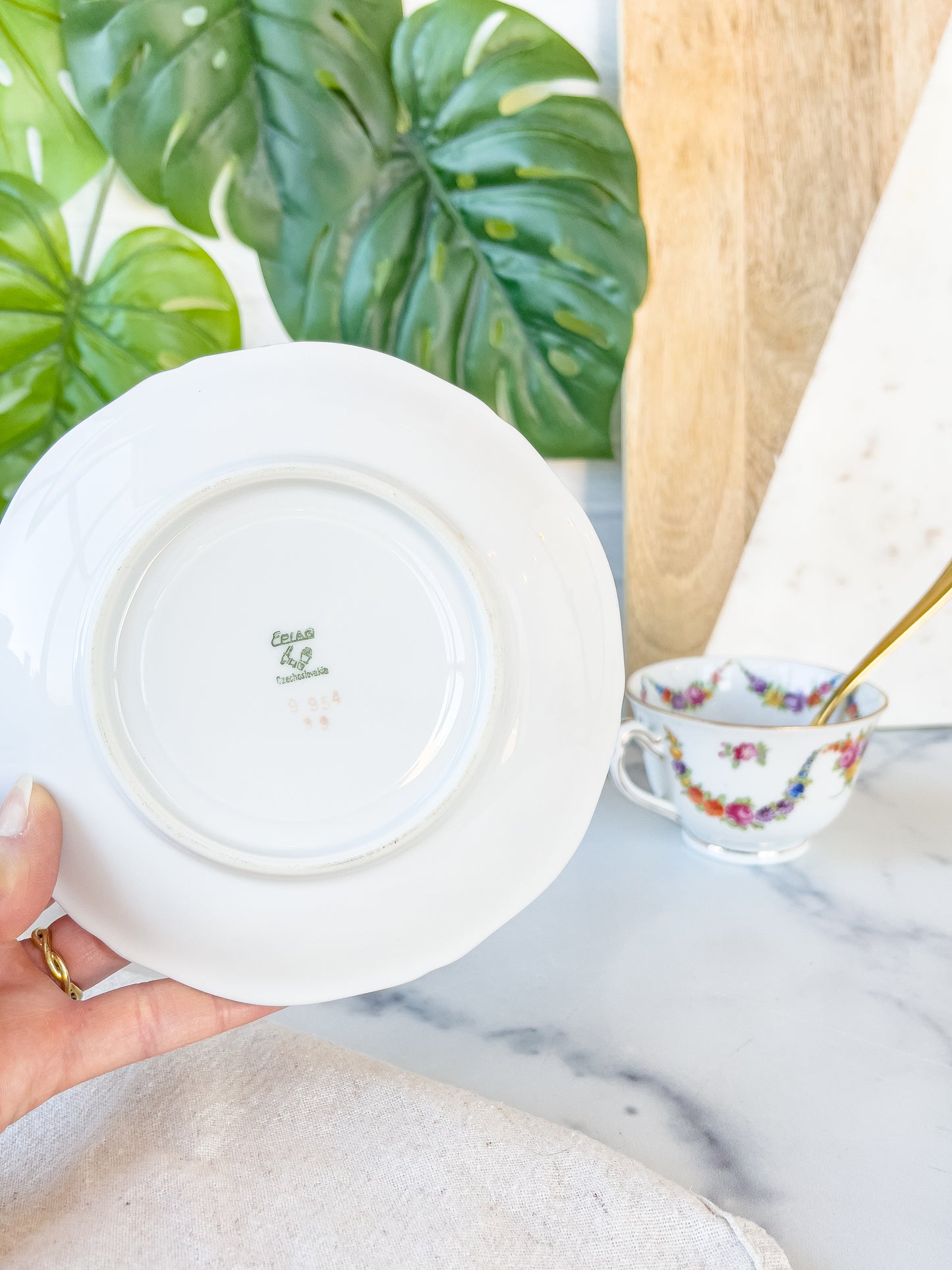 pair of floral garland cups & saucers